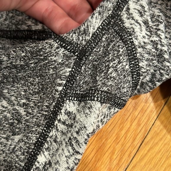 Wunder Under High Rise Crop size 2 good condition - Picture 5 of 5